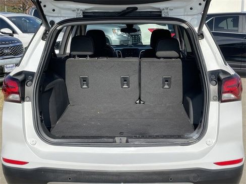 Used 2023 Chevrolet Equinox LT image 26