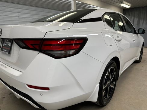 Used 2025 Nissan Sentra SV w/ All-Weather Package image 23