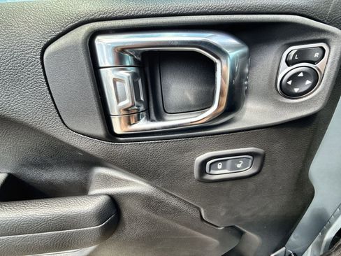 New 2025 Jeep Wrangler Willys image 15