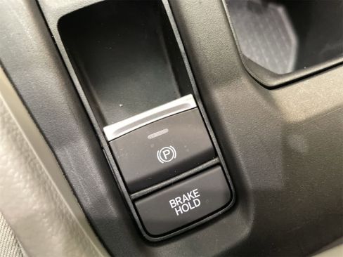 Used 2025 Honda Accord LX image 31