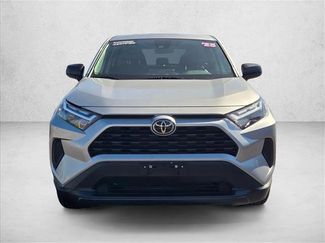 Used 2025 Toyota RAV4 LE video 2