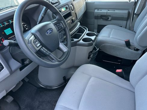 New 2025 Ford E-350 and Econoline 350 Super Duty w/ Power Equipment Group image 9