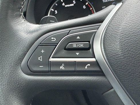 Used 2023 INFINITI QX50 Luxe image 16