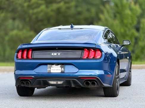 Used 2022 Ford Mustang GT RWD image 7