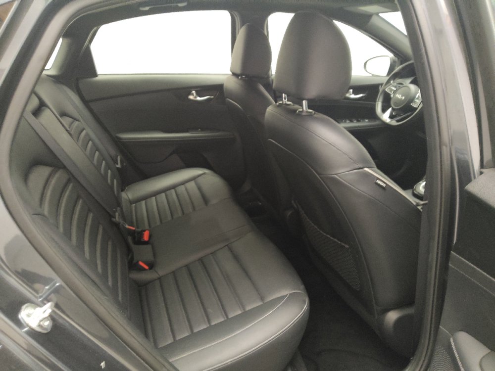 Used 2024 Kia Forte GT-Line w/ GT-Line Premium Package FWD image 19