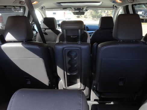 Used 2020 Honda Odyssey EX-L image 13