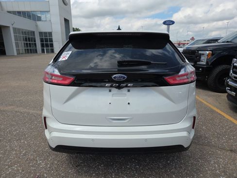 Used 2024 Ford Edge ST-Line AWD/4WD image 4