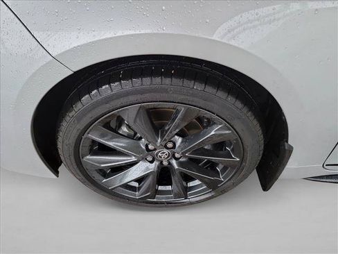 Used 2026 Toyota Corolla SE FWD image 9