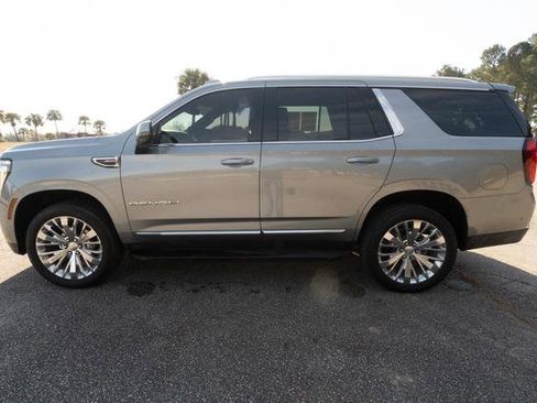 Used 2025 GMC Yukon Denali w/ LPO, Floor Liner Package image 6