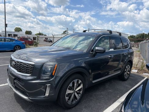 Used 2021 Kia Telluride S AWD/4WD image 1