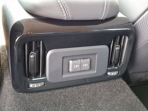 Used 2023 Toyota Mirai w/ Advanced Technology Package RWD image 12