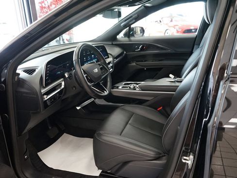 Used 2024 Cadillac Lyriq Sport w/ LPO, Floor Liner Package AWD/4WD image 27