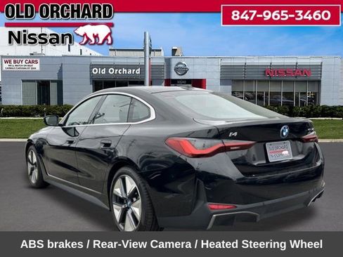 Used 2023 BMW i4 eDrive40 RWD image 9