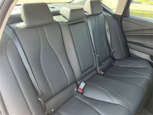 New 2025 Acura TLX w/ Technology Package image 33