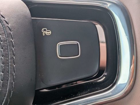 Certified 2025 Lincoln Navigator Reserve AWD/4WD image 29
