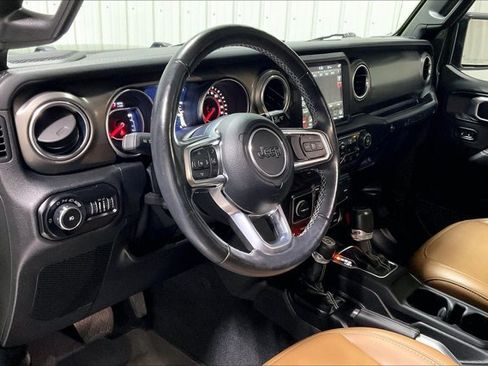 Used 2021 Jeep Wrangler Unlimited Rubicon AWD/4WD image 14