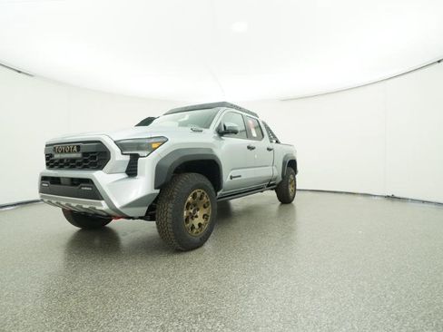 New 2025 Toyota Tacoma Trailhunter AWD/4WD image 30