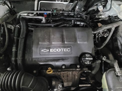 Used 2018 Chevrolet Trax LT AWD/4WD image 30