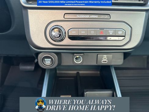 New 2026 Ford Maverick XLT w/ XLT Luxury Package image 18