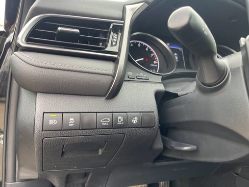 Used 2024 Toyota Camry SE FWD image 27