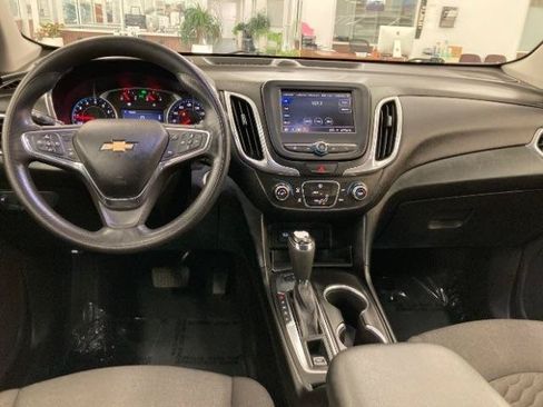 Used 2020 Chevrolet Equinox LT AWD/4WD image 8