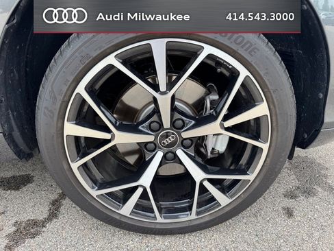 Certified 2026 Audi Q3 quattro 2.0T w/ 20" Wheel Package AWD/4WD image 2