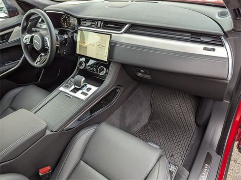 New 2026 Jaguar F-PACE R-Dynamic S image 19