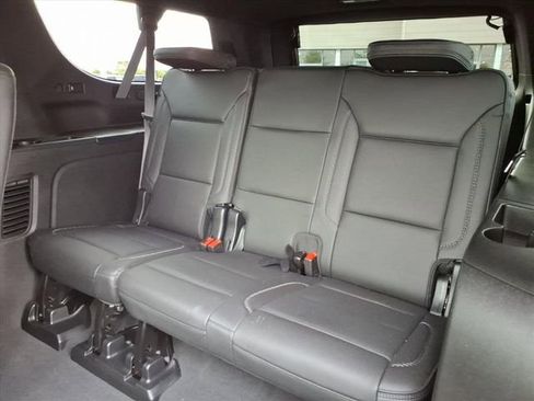 Used 2024 GMC Yukon XL Denali w/ Advanced Technology Package AWD/4WD image 21