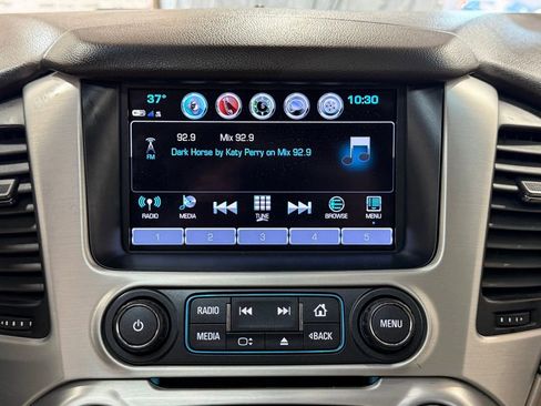 Used 2018 GMC Yukon SLT w/ Premium Edition image 16