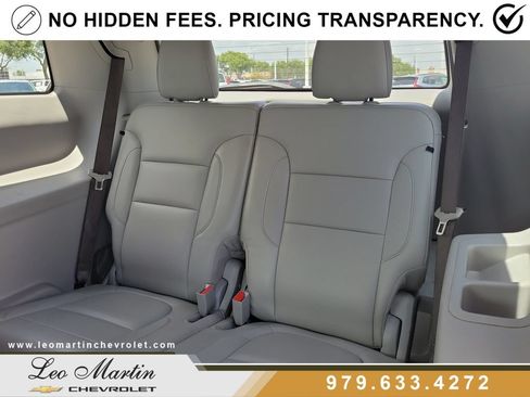Used 2018 GMC Acadia SLT FWD image 10