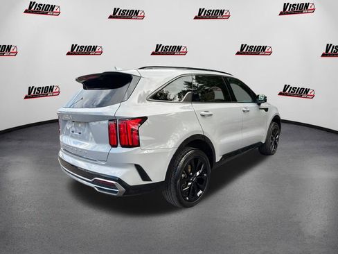 Used 2022 Kia Sorento SX image 5