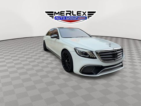 Used 2016 Mercedes-Benz S 550 4MATIC Sedan w/ Premium Package image 2