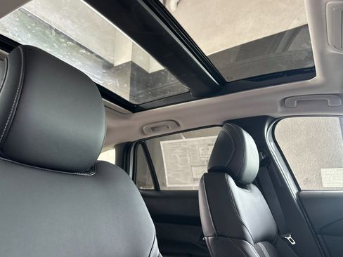 New 2026 MAZDA CX-50 2.5 Hybrid w/ Preferred Pkg AWD/4WD image 19