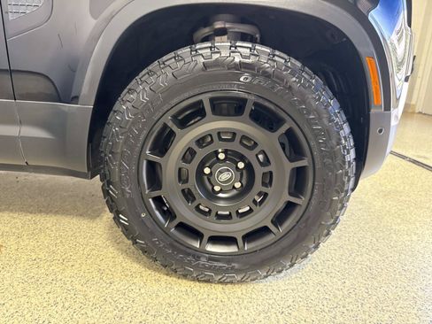 Used 2024 Land Rover Defender 130 S AWD/4WD image 9