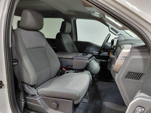 Used 2023 Ford F150 XLT image 30