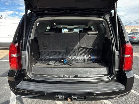 Used 2018 Chevrolet Tahoe LT AWD/4WD image 13