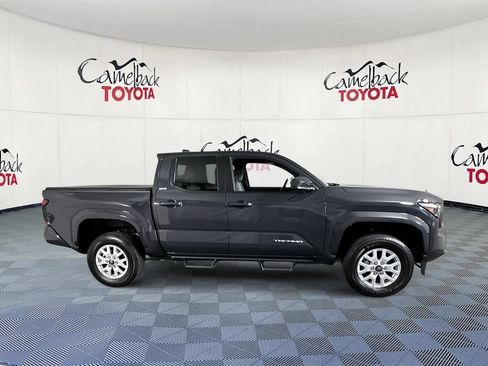 Used 2025 Toyota Tacoma SR5 RWD image 9
