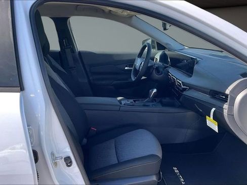 New 2026 Nissan Sentra SV w/ SV Convenience Package FWD image 11