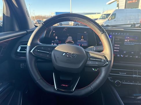 Used 2024 Chevrolet Traverse RS w/ LPO, Floor Liner Package image 18