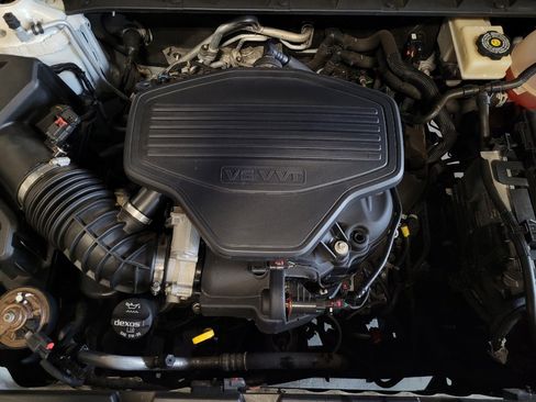 Used 2018 GMC Acadia SLT FWD image 30