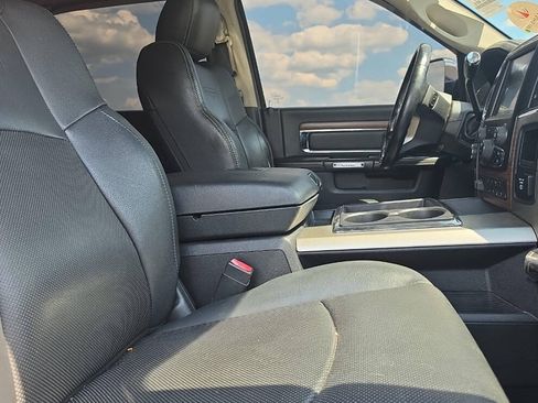 Used 2014 RAM 2500 Laramie AWD/4WD image 9