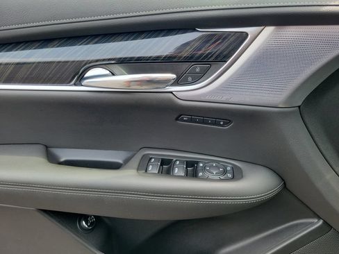 Used 2020 Cadillac XT6 Premium Luxury AWD/4WD image 20