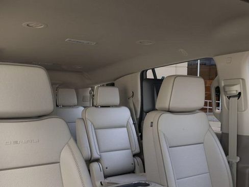 New 2026 GMC Yukon Denali w/ Advanced Technology Package AWD/4WD image 24