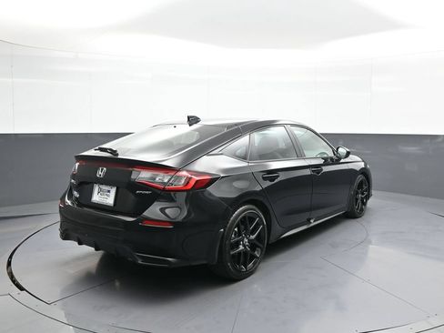 Used 2023 Honda Civic Sport image 6