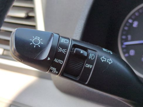 Used 2022 Hyundai Tucson Limited image 31