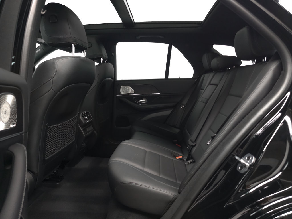 Used 2023 Mercedes-Benz GLE 450 4MATIC w/ AMG Line Exterior image 27