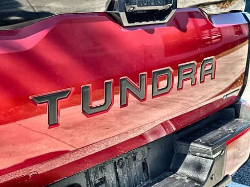 Used 2025 Toyota Tundra Platinum AWD/4WD image 14
