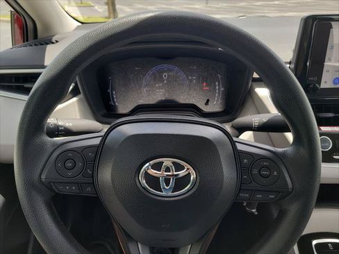 Certified 2026 Toyota Corolla LE FWD image 25