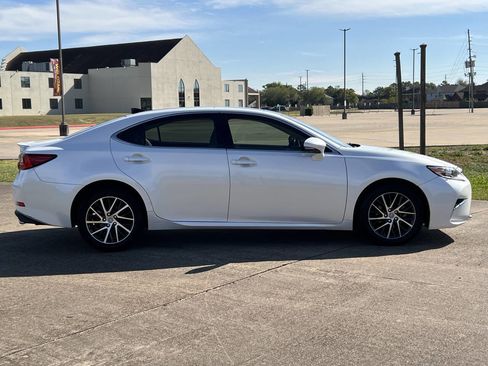 Used 2017 Lexus ES 350 image 7
