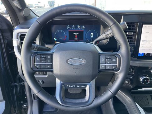 Used 2025 Ford F450 Platinum image 19